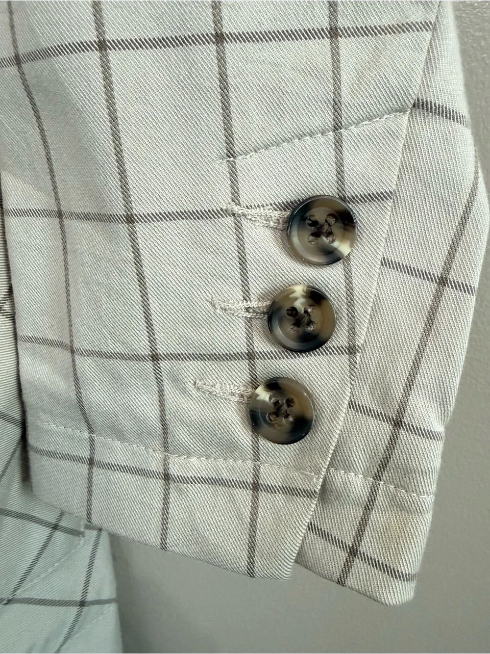 CAbi Windowpane Jacket 6026 Beige Cinched Drawstring Waist Neutral Women’s L